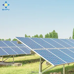 高效太阳能电池板500千瓦太阳能系统一纵向水平太阳能电池板自动跟踪