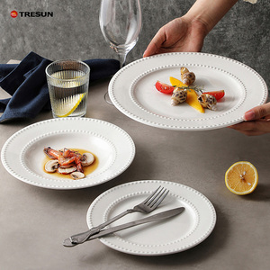 Assiette Ronde Moderne en Céramique Blanche Pure Écologique pour Steak, Pâtes, Salade – Idéale pour Fêtes, Maison, Hôtels et Restaurants - Product Image 4