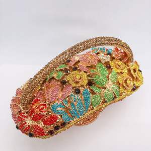 <span class=keywords><strong>Prix</strong></span> d'usine Sacs de soirée pour femmes Mariage Mariée Demoiselles d'honneur Fête Diamant Strass Luxe Panier à fleurs Pochette - Product Image 6