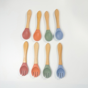 Ensemble cuillère et fourchette pour bébé en silicone de qualité alimentaire certifié 100 %, sans BPA, pour tout-petits, enfants, couverts, vaisselle, kit de repas - Product Image 2