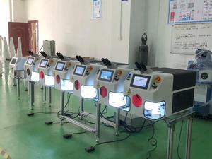 強力なミニポータブルステンレススチールゴールドシルバーチタンプラチナジュエリーレーザー溶接機150W200W - Product Image 3