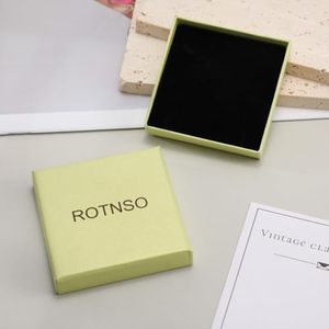 Rotnso 14Kゴールドステンレスメッキクロスペンダントチョーカー,小さな宗教チャームリンクチェーンネックレスシンプルな流行スタイル - Product Image 6