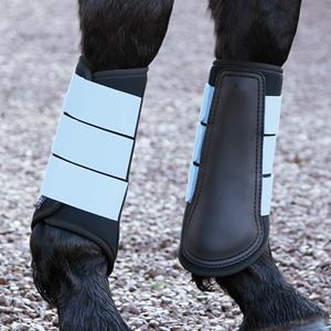 Botas de transporte ecuestres para caballos, ideales para el transporte profesional y la seguridad en remolques, con ajuste cómodo para pantalones de montar. - Product Image 1