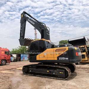 รถขุดฮุนได 220LC-9S มือสอง ปี 2018 น้ำหนักใช้งาน 22 ตัน เครื่องยนต์ 140 กิโลวัตต์ ขายด่วน - Product Image 3