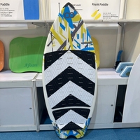 Vente en gros usine : Planche de wakeboard 56 pouces, planche de wakesurf premium, planche de surf personnalisée en fibre de verre et mousse EPS pour le wakesurf, à vendre