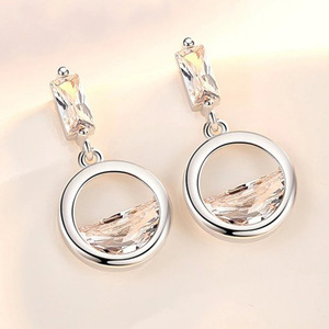 Orecchini a perno geometrici rotondi da donna, ispirati all'acqua, gioielli minimalisti freschi e alla moda - Product Image 2