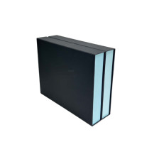 Boîte magnétique bleue personnalisée en forme de livre pour la charcuterie Boule de chocolat Sushi Chewing-gum Croustilles de pomme de terre avec gaufrage Stratification mate