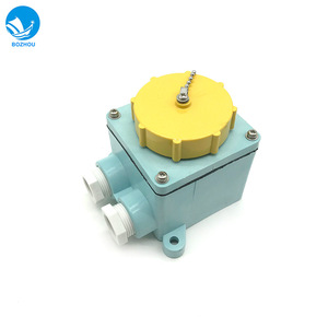 Prise marine jaune double norme IEC R12-2, 10A, pour usage industriel, pour UE et CN, vente en gros directe usine - Product Image 1