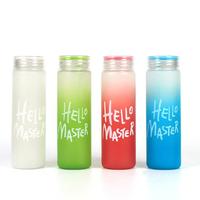 Bouteille d'eau en verre coloré, vente en gros, verres givrés, bouteille d'eau en verre bon marché