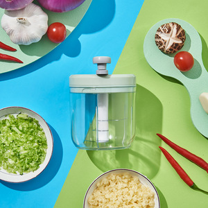 Máy xay tỏi mini hoạt hình bằng nhự<span class=keywords><strong>a</strong></span>, máy xay thịt, máy thái hành, gừng để làm bột nhão - Product Image 3