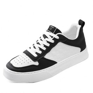 Baskets polyvalentes pour hommes en toile blanche, durables, sportives et décontractées, chaussures d'été tendance à plateforme pour le skateboard, authentiques - Product Image 5