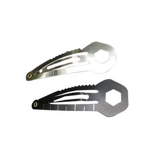 8-en-1 Multi Tool Outdoor Pocket Hairpin Mini Tactical Hair Clip Universal Survival <span class=keywords><strong>Kit</strong></span> for Women Self-Defence - Product Image 2