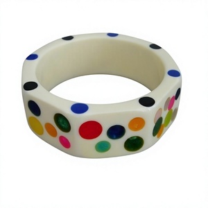 Bracelets ronds en bois faits à la main de la meilleure qualité, unisexes, ensemble de bijoux fantaisie décontractés, finition naturelle tendance, anniversaire, mariage, femme - Product Image 2