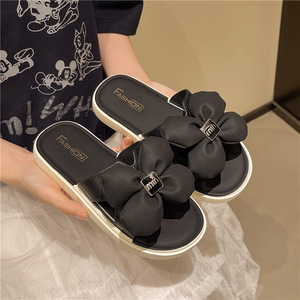 Sandales d'été confortables à semelle épaisse et souple pour femmes, idéales pour la maison et la plage - Product Image 2