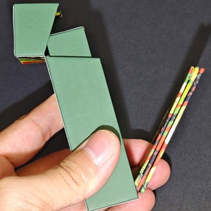 Boîte de cartouches Push Forward Lock, fabrication sur mesure, réutilisable, revêtement UV, carton rigide résistant aux enfants, emballage pour stylo de 1g - Product Image 4