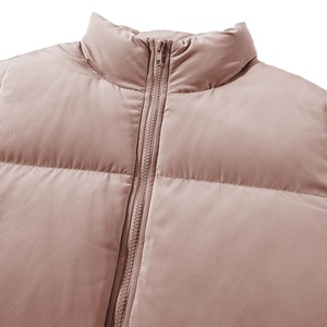 Fabricante y Distribuidor de Abrigos de Invierno para Mujer, Estilo Corto, Grueso, con Cuello Alto, de Algodón - Product Image 6