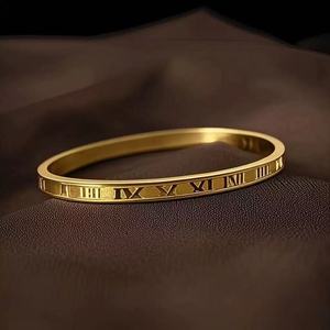 <span class=keywords><strong>Bracelet</strong></span> pour <span class=keywords><strong>femme</strong></span> en acier titane et acier inoxydable, style international, luxe léger et raffiné, mode de niche, avec zircon - Product Image 2