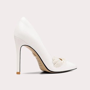 Sandales de Mariage Blanches de Luxe pour Femme Ornées de Perles, à Talons Aiguilles et Bout Pointu, Chaussures de Mariée pour Femmes - Product Image 2