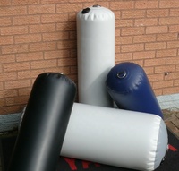 Vente en gros usine : Pare-battage cylindrique gonflable pour bateau marin avec anneaux en D