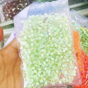 Yantuo AB Non Hotfix Strass Großhandel Non Hot Fix Glas Nocti lucent Neon Luminous Nail Art Strass für Nial Dekoration - Product Image 3