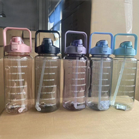 Lot de 100 bouteilles d'eau écologiques de 64oz sans BPA avec paille, logo personnalisé, marqueur de temps pour fitness, salle de sport, voyage, verres sans BPA