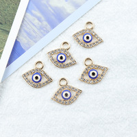 Accessoires de mode DIY : Pendentif unique en alliage ajouré motif œil de démon pour colliers et bracelets