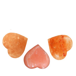 Pierre de massage en forme de cœur en sel rose de l'Himalaya écologique - Product Image 4