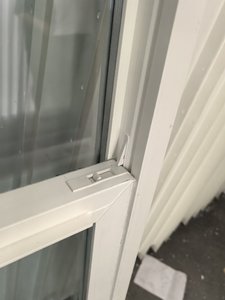 Hoa Kỳ Thiết Kế Dọc Đu Upvc Sash Cửa Sổ Đôi Tempered Glass Phong Cách Hiện Đại Duy Nhất Treo Cửa Sổ Cho Bên Ngoài Nhà Bếp Phòng Tắm - Product Image 5