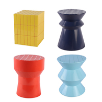 Nouvelle Arrivée Table de Chevet Métallique Colorée OEM Anti-Rouille pour Chambre, Salon, Zone de Jeu et Décoration Intérieure