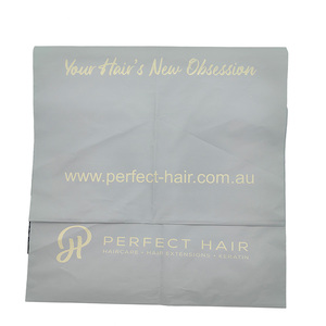 กระเป๋าเมลเลอร์บุฟองน้ำโพลีแบบขยายตัวโลโก้สีเงิน - Product Image 4