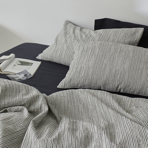 Minimalist Stripe Bedding <b>Set</b> 100% Cotton Four-Piece Breathable Soft All-Season Bedding - Product Image 2