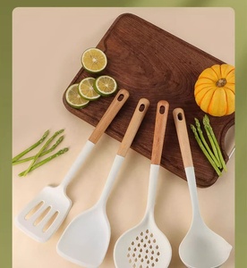 Không dính nhà sử dụng Silicone nấu ăn đồ dùng nhà bếp Bộ với chủ gỗ xử lý bao gồm muỗng spatulas chọc - Product Image 6