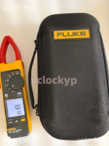 Pince ampèremétrique solaire Fluke 393 FC CAT III 1500 V True-rms d'occasion, en parfait état de fonctionnement - Product Image 1