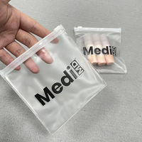 Petit emballage de bijoux personnalisé sac en plastique zippé sac à fermeture éclair mignon mat pour boucle d'oreille logo réutilisable mini sac pochette à zip-lock en PVC