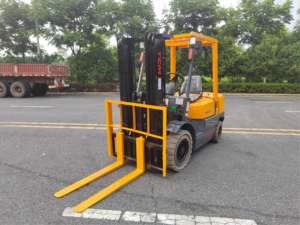 TCM Chariot élévateur diesel 3.0 tonnes Nouveau modèle à vendre - Product Image 3