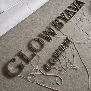 Enseignes rétroéclairées d'extérieur personnalisées avec logo mural en métal 3D Led Halo Enseigne éclairée par des lettres Led avec éclairage latéral Lettre <span class=keywords><strong>de</strong></span> canal - Product Image 5