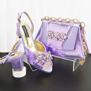 Set di Scarpe e Borsa Italiane Viola Sinya, Alta Qualità, Scarpe da Cerimonia e <span class=keywords><strong>Borse</strong></span> Abbinate per Donne Africane - Product Image 5
