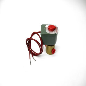 8262D20 24VDC Nieuwe Originele Direct Leverbaar Industriële Automatisering PLC Programmeercontroller - Product Image 1