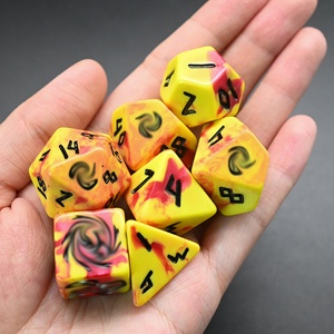 <span class=keywords><strong>Juego</strong></span> de dados Dnd personalizados de resina poliédrica con logotipo personalizado de esquina redonda D100 D4 D10 D8 D12 D20 D6 para juegos de rol - Product Image 5