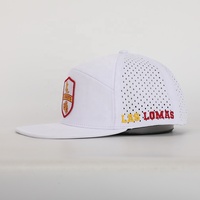 Chapeau OEM avec broderie personnalisée et écusson à bord plat, casquette 7 panneaux en polyester découpée au laser, vente en gros de Gorras du sport de haute qualité