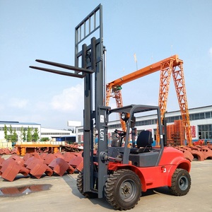 LGFT 3,5 Ton Compact 4WD 4x4 Carretilla elevadora todo terreno Motor diésel todoterreno a la venta - Product Image 2