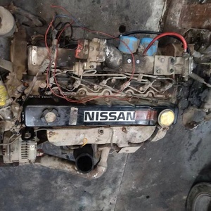 Vente flash Moteur diesel d'occasion TD42 TD42T TD42Ti pour <span class=keywords><strong>camion</strong></span> et bus <span class=keywords><strong>Nissan</strong></span> - Product Image 3