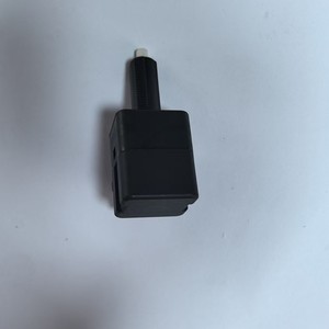 Interruptor de Luz de Freno Changan Yuexiang RY3.604.021 para Reemplazo y Reparación - Product Image 1