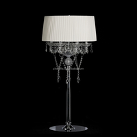 Lustre de style rococo ZKAI avec abat-jour en tissu à pompons, lumière chaude vintage française, centre de table pour décoration de scène