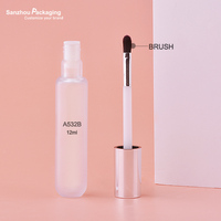Bouteilles de brillant à lèvres vides en PET avec emballage de fond de teint liquide pour pinceau à lèvres Logo privé 7.5ml/12ml/13ml
