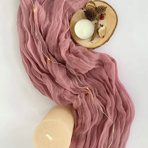 Chemin de table en tissu de fromage vert sauge en gros vêtements en lin tricotés à la main avec des techniques tissées pour les mariages et les blanchisseries - Product Image 5