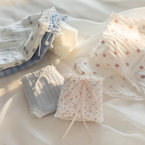 5 unids/lote bonitas de bragas de algodón de amor para mujer, ropa interior estampada, bragas para niñas, calzoncillos suaves transpirables, lencería Sexy femenina - Product Image 3