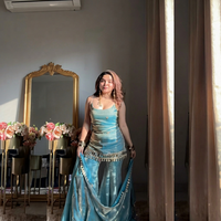 Ensemble Salwar Kameez Fendy en Soie et Microcoton Brodé de Paillettes et de Zari, Tenue Ethnique pour Femme, Idéal pour Fêtes et Mariages, Taille XXL