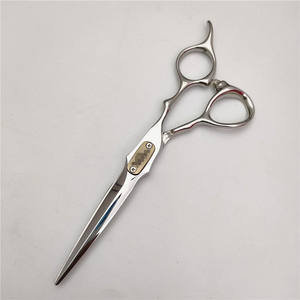 กรรไกรตัดผมมืออาชีพซูโจว 6.0 นิ้ว สแตนเลส 440C สำหรับคนถนัดขวา กรรไกรซอยผมสำหรับร้านเสริมสวย - Product Image 5