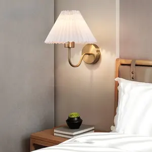 מינימליסטי מודרני הוביל מנורת קיר חדר שינה תפאורה ליד המיטה עיצוב הוביל סקונצ 'ה
